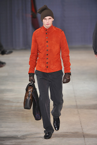 Louis Vuitton / - 2009-2010